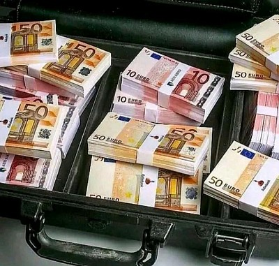 Valise magiques de richesse en euros